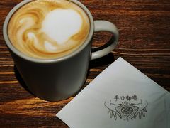 -手心咖啡