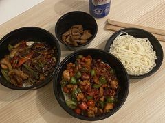 -醉牛腩·面小馆