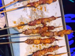 -路边边.炒菜烧烤.音乐餐厅(良乡长虹店)