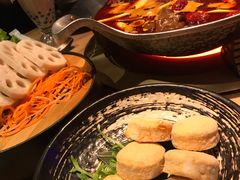 芝士鱼豆腐-湊湊火锅·茶憩(杭州湖滨银泰in77店)