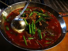 -临江餐馆二楼美食部落