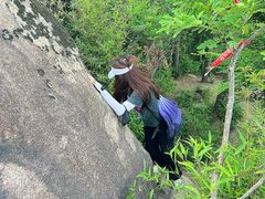 -灵岩山风景区