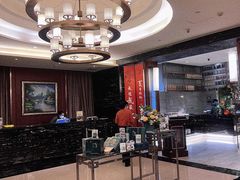 -东方红海鲜百汇(国际大厦店)