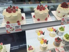 -花花卷卷·鲜食蛋糕(静安久光百货店)