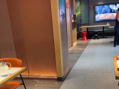 -杨氏青龙虾·吃蟹季(金盛路总店)