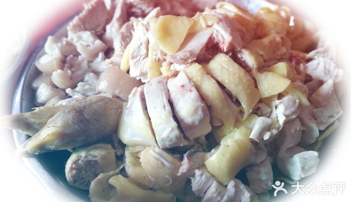 表皮滑溜爽口，肉质致实鸡味浓郁