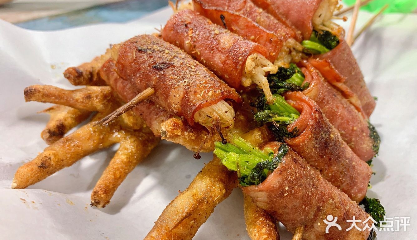 奥体富人区超好吃的烤串[加油]