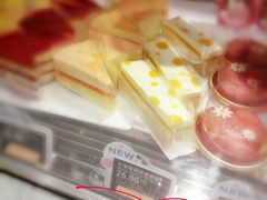 芒果茉莉茶香慕斯-COSTA COFFEE(上海虹口龙之梦)