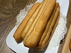 蘸汤小油条-叶派龙虾•招牌香辣蟹·海鲜(中海国际店)