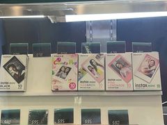 -百老汇(海港城海洋中心店)