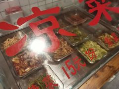 -矮子粉店1985·长沙米粉(湘春路店)