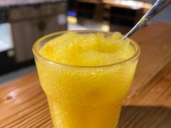 -湊湊火锅·茶憩(南京东路悦荟店)