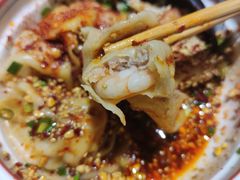 -八二小区抄手(龙湖上城天街店)