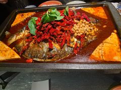-探鱼·鲜青椒爽麻烤鱼(天河优托邦店)