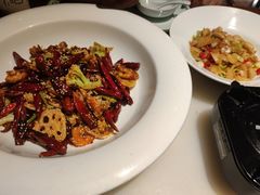 -佬麻雀·剁椒鱼头(京基KK One店)