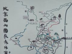 -鬼笑石后山停车场