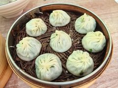 荠菜汤包-曼曼汤包(建国西路店)