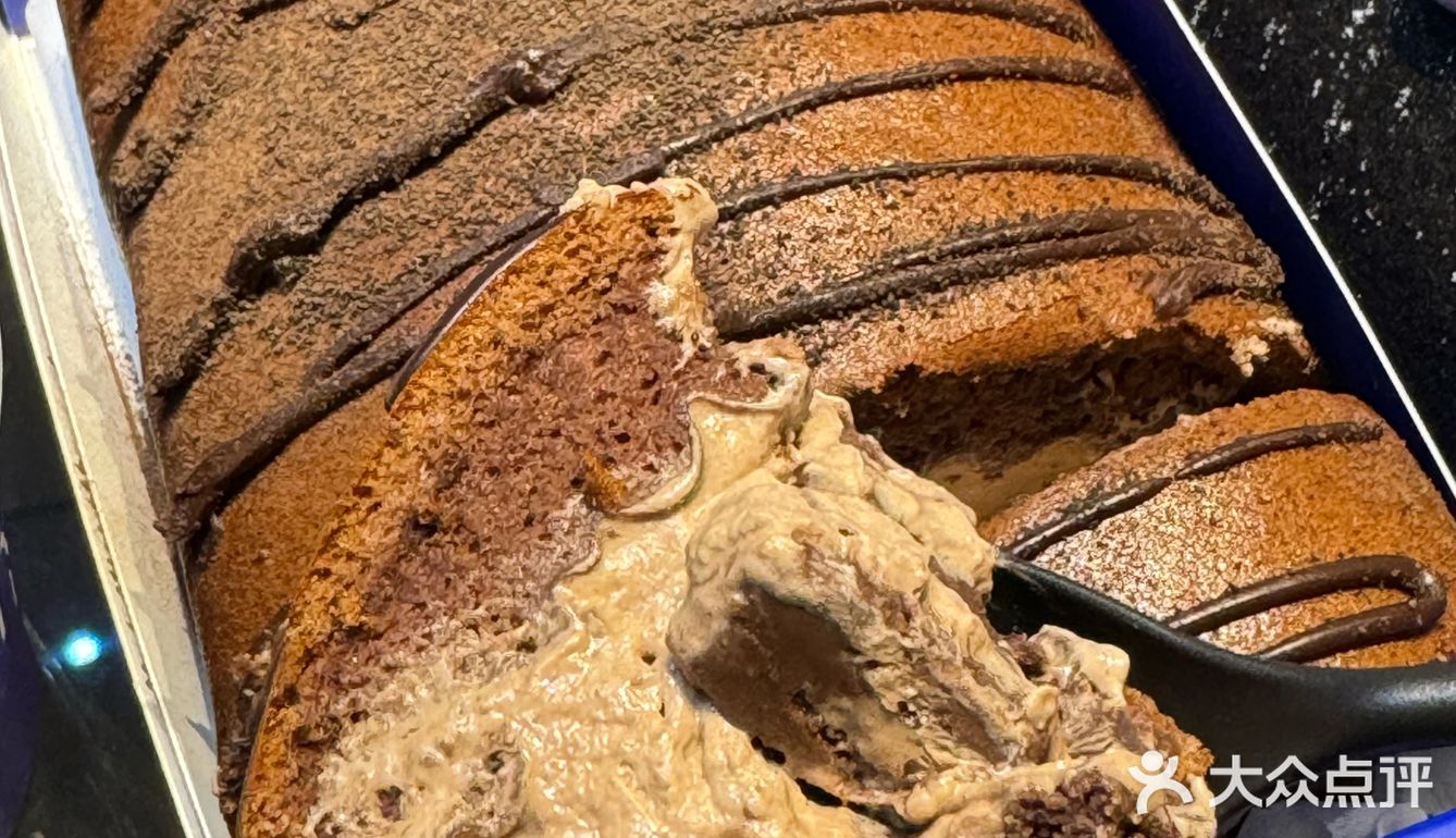 南昌新开的！！大悦城！！劳斯莱斯瑞士卷！！！