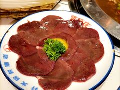 -喜悦小串丹东小黄牛海鲜烧烤大排档(民主广场店)