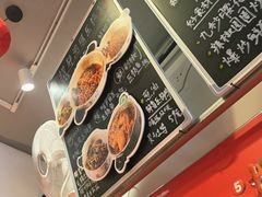 -老表记广西宵夜螺蛳鸭脚煲(东盟店)