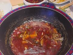 -何师傅美蛙鱼头(汉街店)