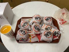 -华莱士·全鸡汉堡(五爱道店)