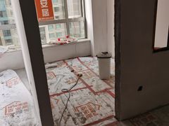 -百安居装修建材卖场(泰然店)