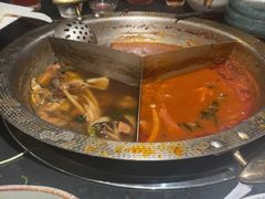 -廖掌柜·重庆鲜货火锅(上海首店)