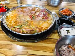 -张赫珉的部队锅(钟路店)