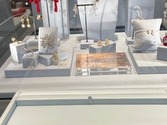-HEFANG Jewelry何方珠宝(三里屯太古里店)