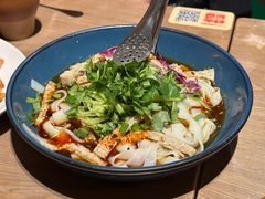 -耶里夏丽·新疆菜·28年喀什老馆(田林东路店)