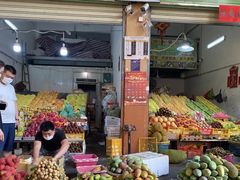 -三亚新鸿港水果一级批发市场