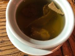 一盅特别的鸡汤-听香·678茶铺(猛追湾店)