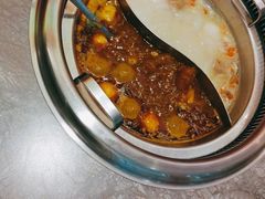 -季季红火锅(青山湖万达店)