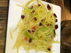 -朋友圈概念餐厅(象山万达广场店)