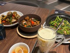 -港丽餐厅(正大店)