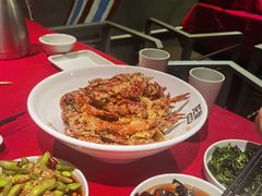 -龙巢盱眙龙虾·牛蛙·烧烤宵夜(八卦岭店)