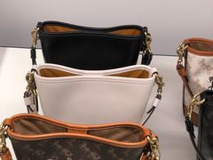 -COACH蔻驰(华润万象城店)