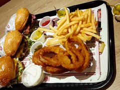 -The Habit Burger Grill 哈比特汉堡(复兴soho店)