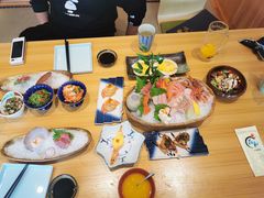 -花和海鲜自助(梅江店)