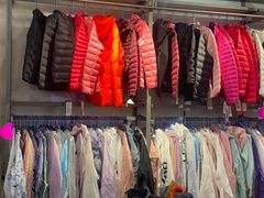 -探路者工厂店(宏福科技园店)