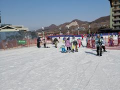 -中旅松花湖滑雪场
