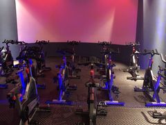 -威仕顿健身游泳(御锦城店)