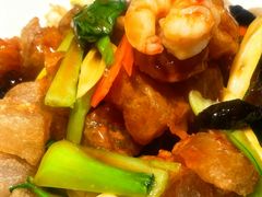 -小船渔村•大连菜•大连焖鱼(黄河路店)
