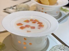 -燕庭·纯燕窝·甜品下午茶(南京西路店)