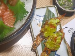 -枝魯枝魯自助料理