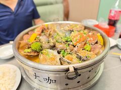 -鑫渔港海鲜本地菜·山海关浑锅(东戴河店)
