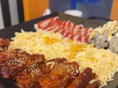 -豚妈妈汤饭·部队锅(南京东路店)