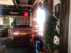 -亿诣蝎府炸酱面羊蝎子火锅(酷车小镇店)