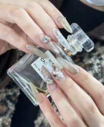 -LILY NAILS美甲美睫